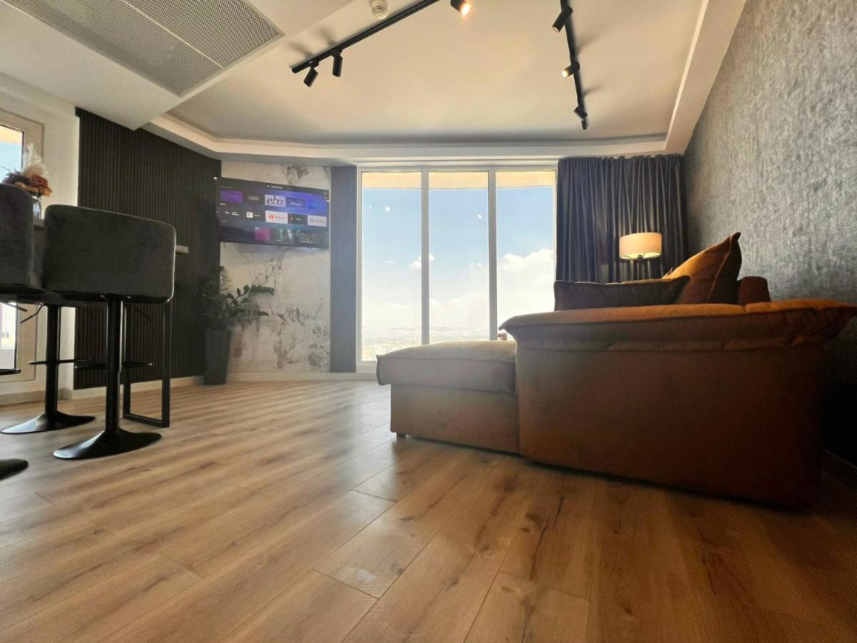 Alfred Sky Smart Apartment 29Th Spa Included Skopje Zewnętrze zdjęcie