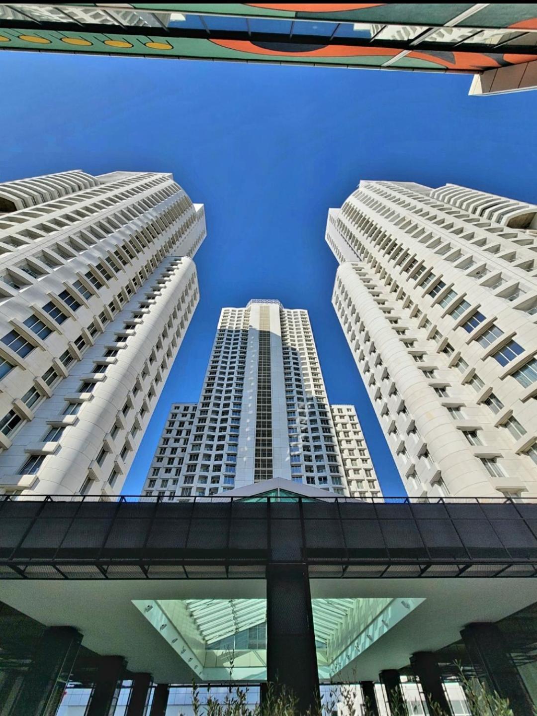 Alfred Sky Smart Apartment 29Th Spa Included Skopje Zewnętrze zdjęcie