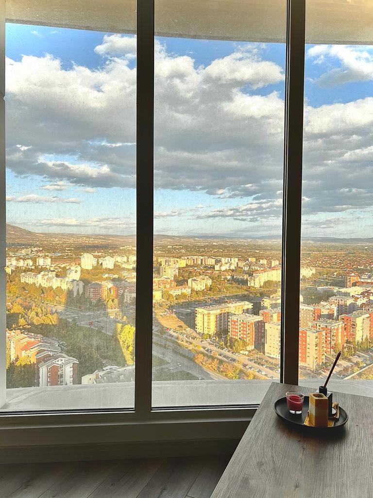 Alfred Sky Smart Apartment 29Th Spa Included Skopje Zewnętrze zdjęcie