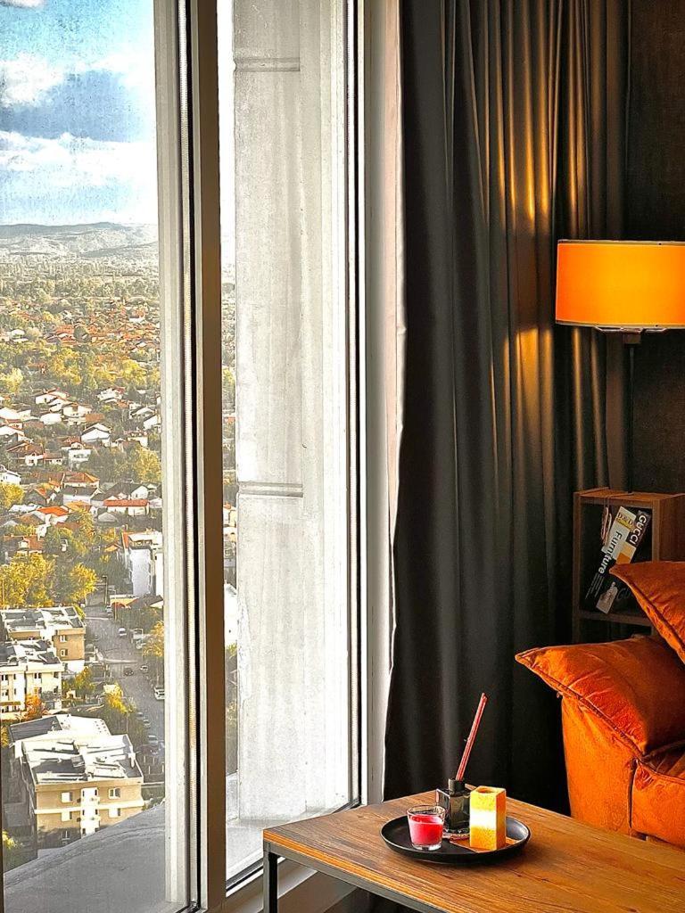 Alfred Sky Smart Apartment 29Th Spa Included Skopje Zewnętrze zdjęcie