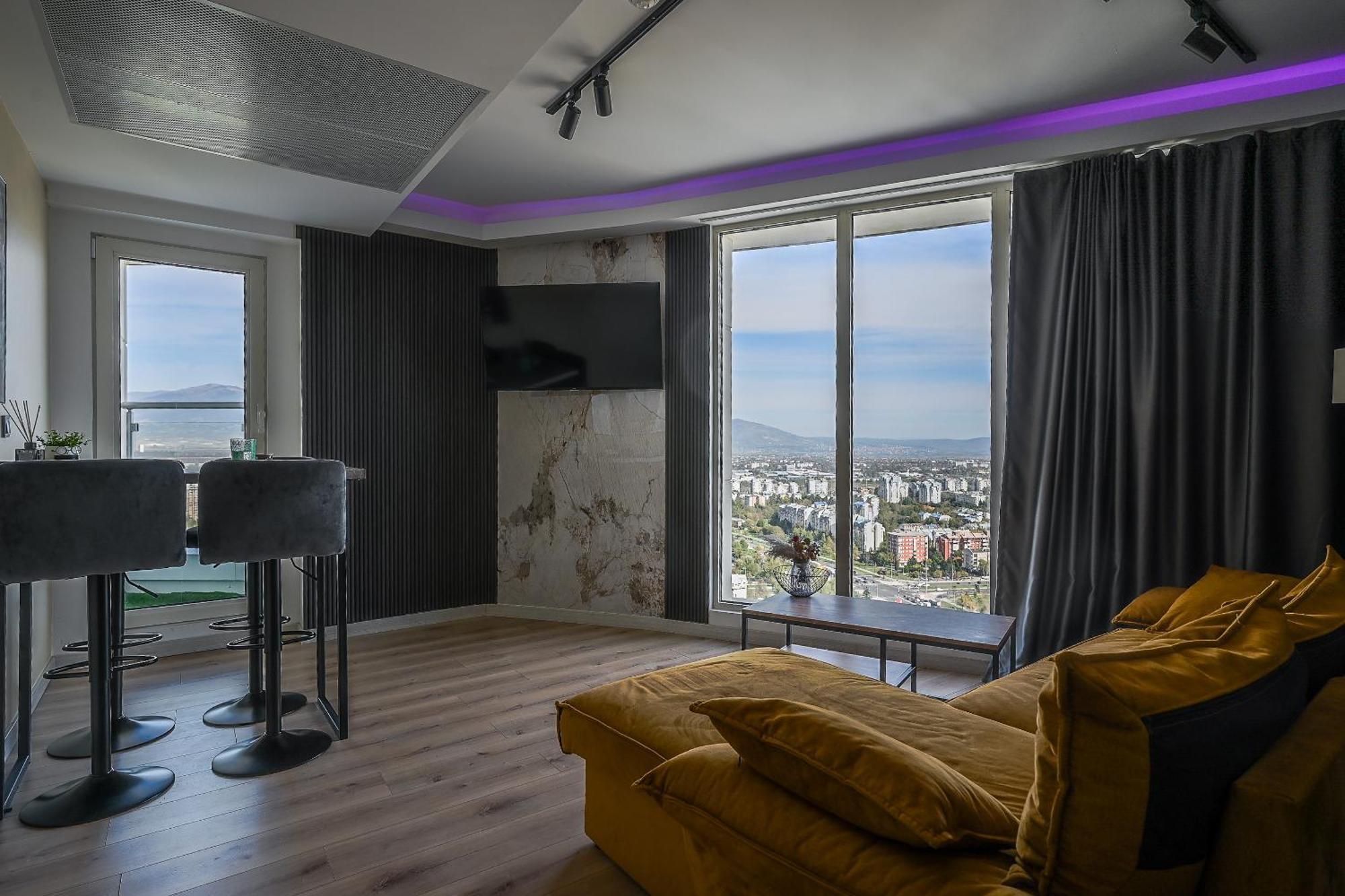 Alfred Sky Smart Apartment 29Th Spa Included Skopje Zewnętrze zdjęcie